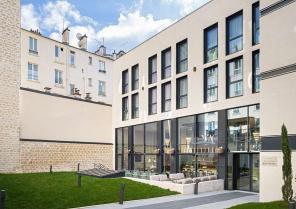 Vue extérieure-entrée.jpg