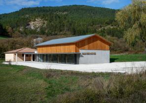 surface de plancher : 223 m2 coût prévisionnel travaux : 650 000€ HT