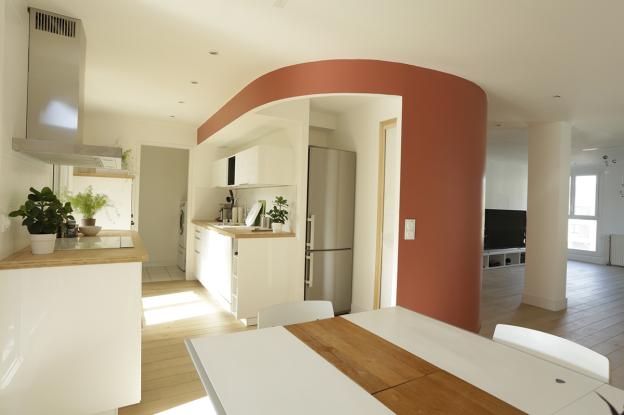 Appartement pour photographe - vue sur la salle à manger