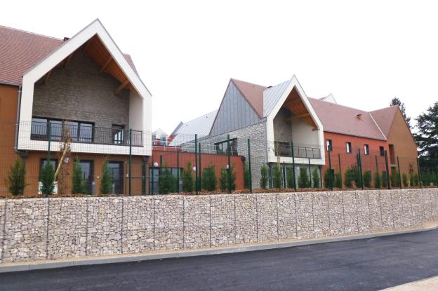 arkose_ehpad_st_denis_de_lhotel_1.jpg
