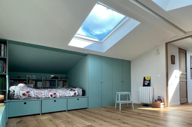 Nouvelle chambre sous le toit reprofilé