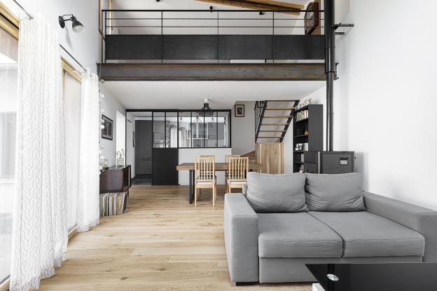 Salon et mezzanine