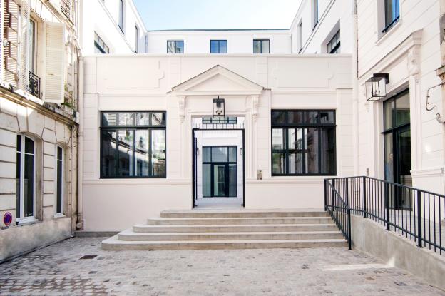 01_cour_exterieure_04.jpg