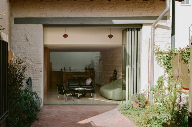 02-9618-01-b-22-29_abracadabra_loft.jpg