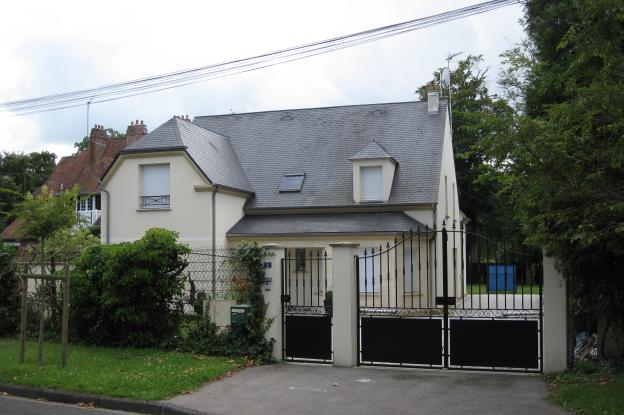 Façade sur Entrée