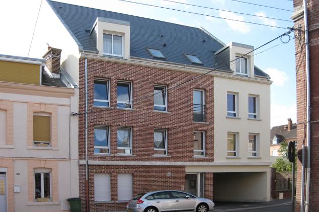 Façade sur la Rue Saint-Acheul