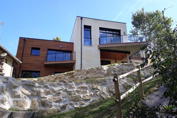 Maison dans la forêt