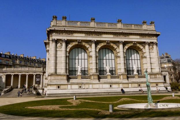 Façade sur jardin