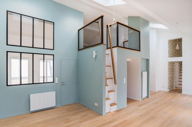 Séjour sous double hauteur
