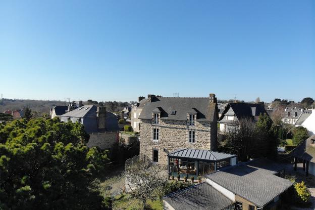 Façade est et environnement