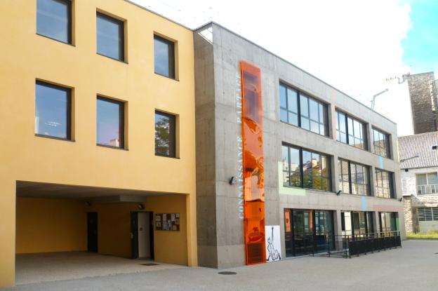 Vue façade côté cour © Rouge Basilic