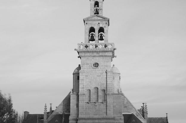 Rejointoiement, remplacement des moutons de cloche, couverture