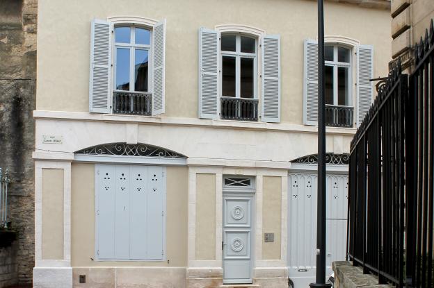 facade-frontale_1_copie.jpg