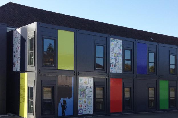 Personnalisation des façades par les enfants