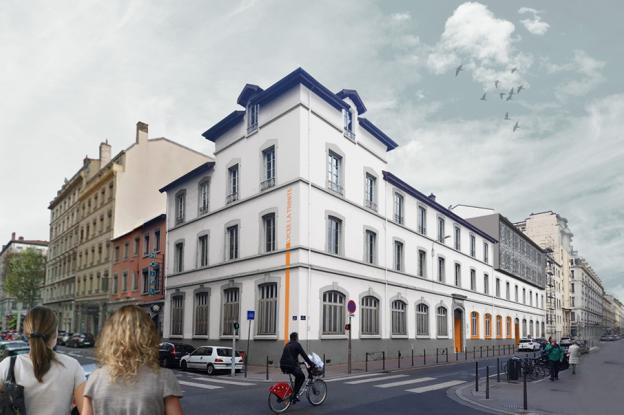 1324_pers_lycee_depuis_rue.jpg