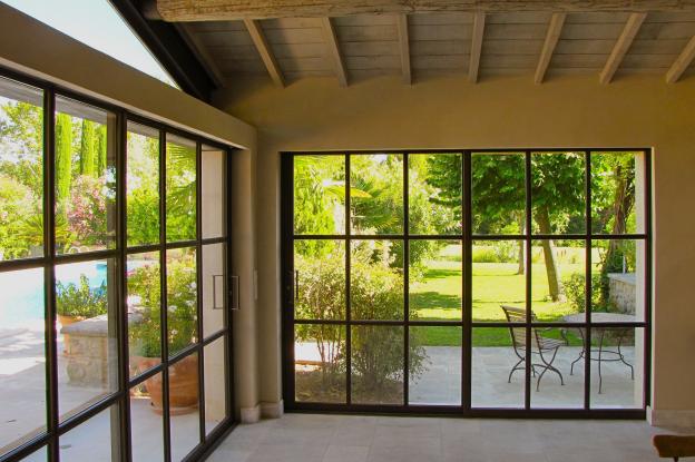 EXTENSION AVEC POOL HOUSE - CUISINE D'ETE 01