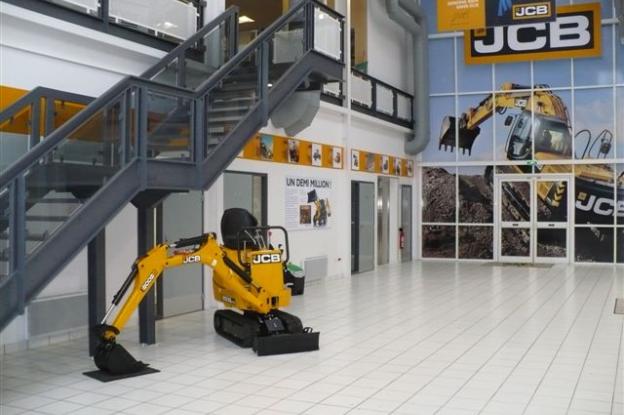 Hall du centre de formation JCB