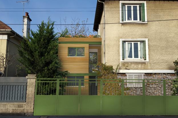 depuis_la_rue_devant_de_face-1_1.jpg