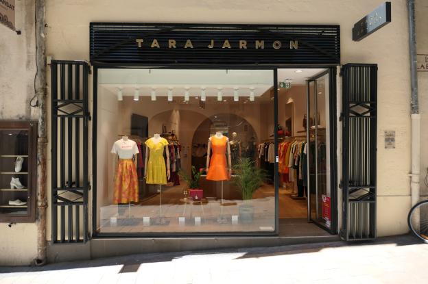 tara_jarmon_01.jpg