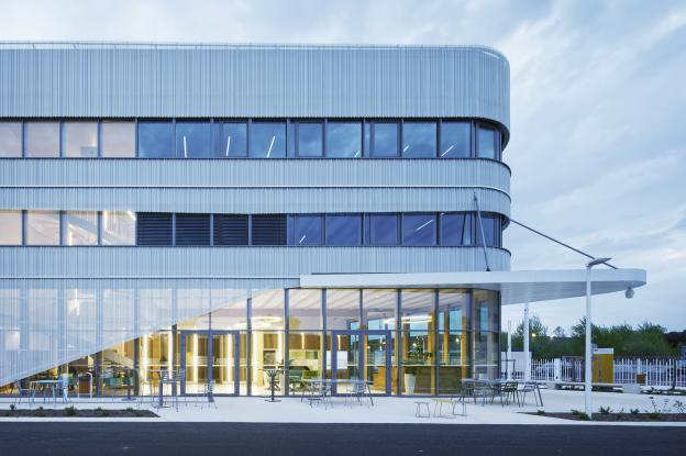 1_campus_formation_sncf_-_batiment_de_formation_ccamille_gharbi.jpg