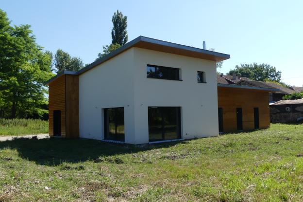 Maison B1 ; côté entrée
