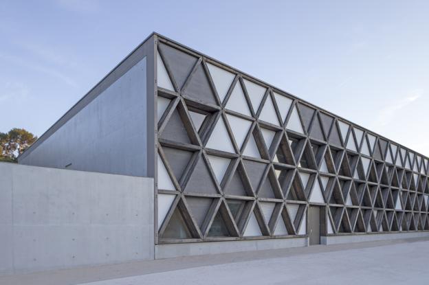 architecture54_gymnase_de_costebelle_02.jpg