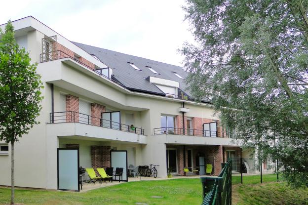Jonction entre les immeubles et la Selle