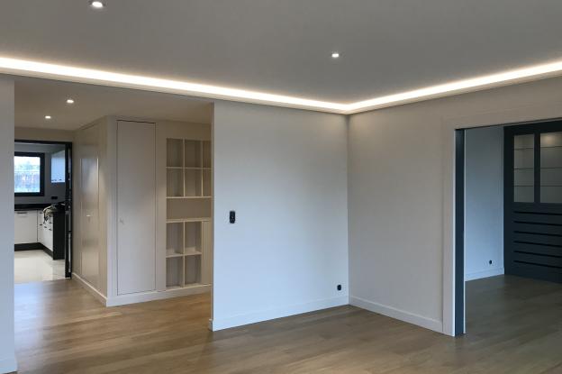 Lumière traversante pour un espace largement ouvert
