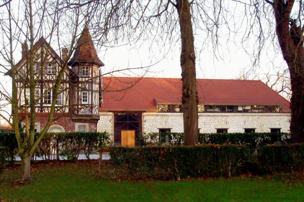 Château du Broutel - Hôtel *** - Extension, aménagement des granges