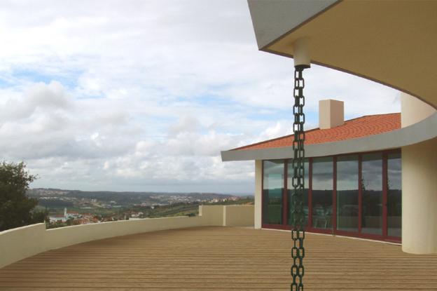 Maison à flanc de coteaux, Portugal