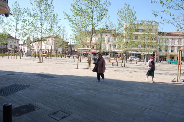 un espace libéré des voitures 