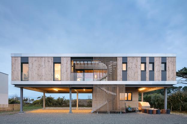 Maison sur pilotis ©Pascal Léopold Photographie