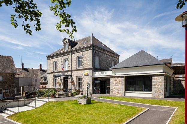 cthierry_houyel-bd_mairie_couterne-1.jpg