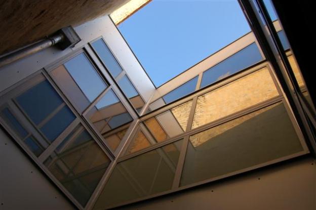 dsc_0008_small.jpg