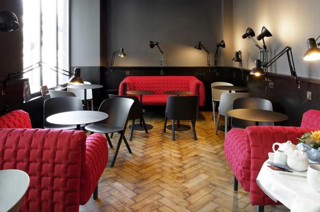 HÔTEL SAINT MARCEL***