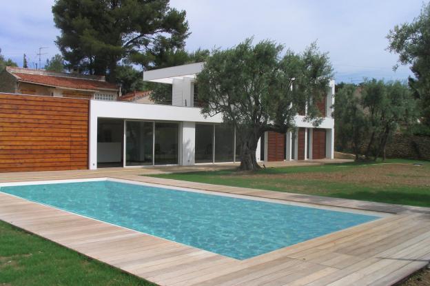 villa_p_1.jpg