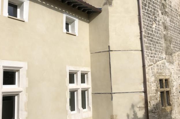 Vue façade sur cours - après travaux