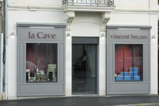 la_cave_320x200.jpg