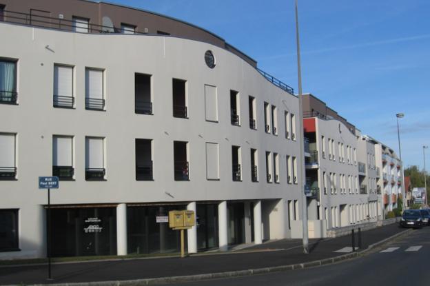 NANTES-VILLA MALTHA-CÔTÉ RUE