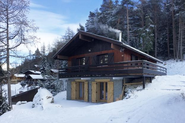 Extension de 60 m² en sous-sol d'un chalet existant.