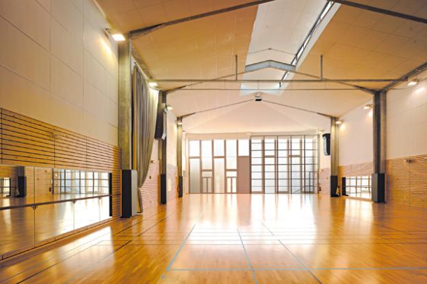 tours_gymnase0001_copie.jpg