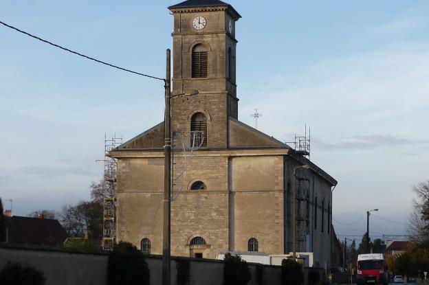 Vue sur le clocher restauré