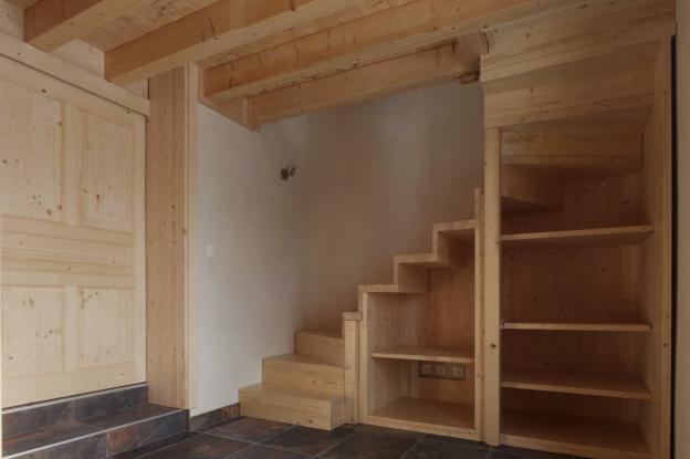 maison_courrier_escalier_0.jpg