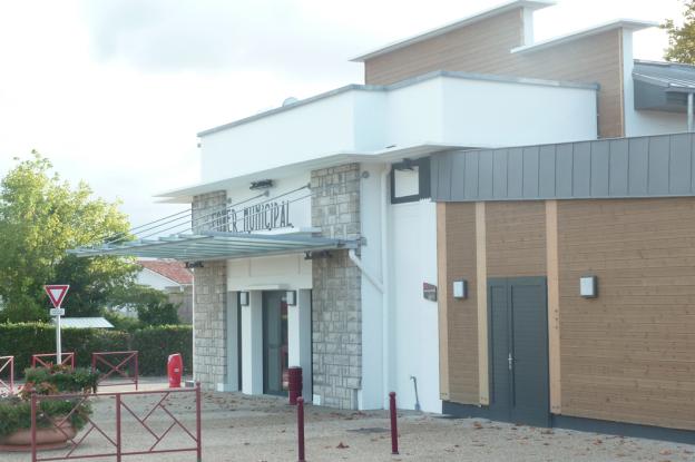 1210_salle_des_fetes_01.jpg