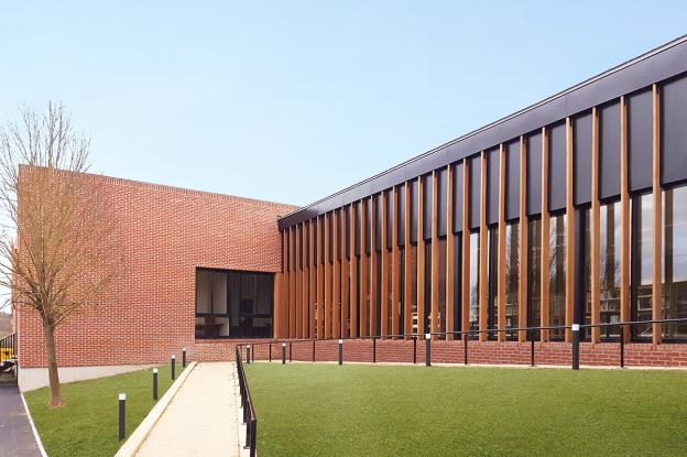 EXTENSION DE LA FACULTE DES SPORTS - LIEVIN: bibliothèque