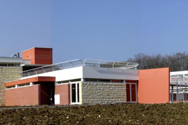 chateauroux_debre02.jpg