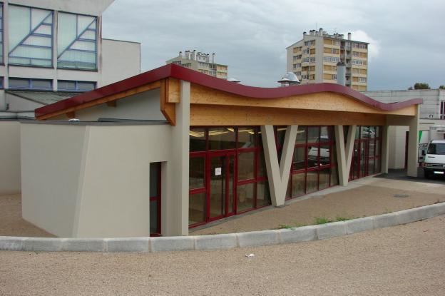 facade_de_la_salle_de_restaurantb.jpg