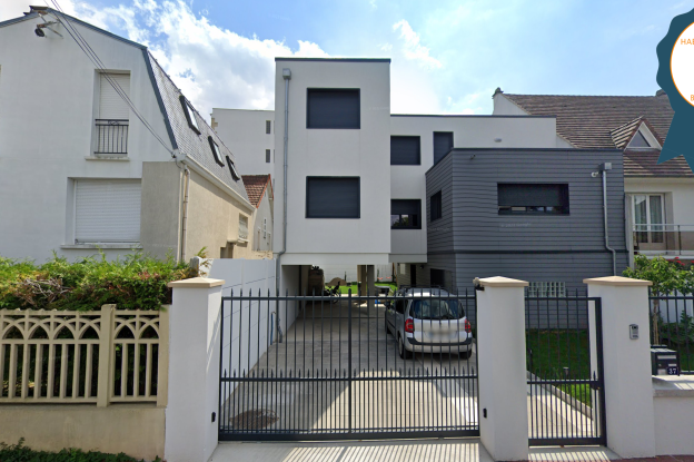 facade_rue_frontale_laureat.png