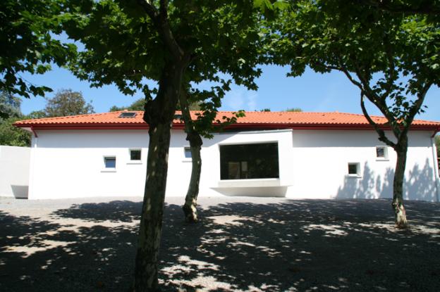 ecsjl02001.jpg