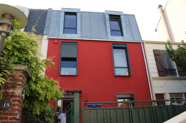 1_facade_rue.jpg